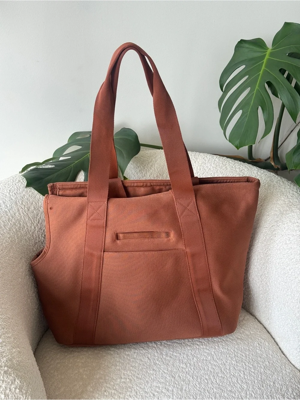 Wild One Cocoa dog carrier bag